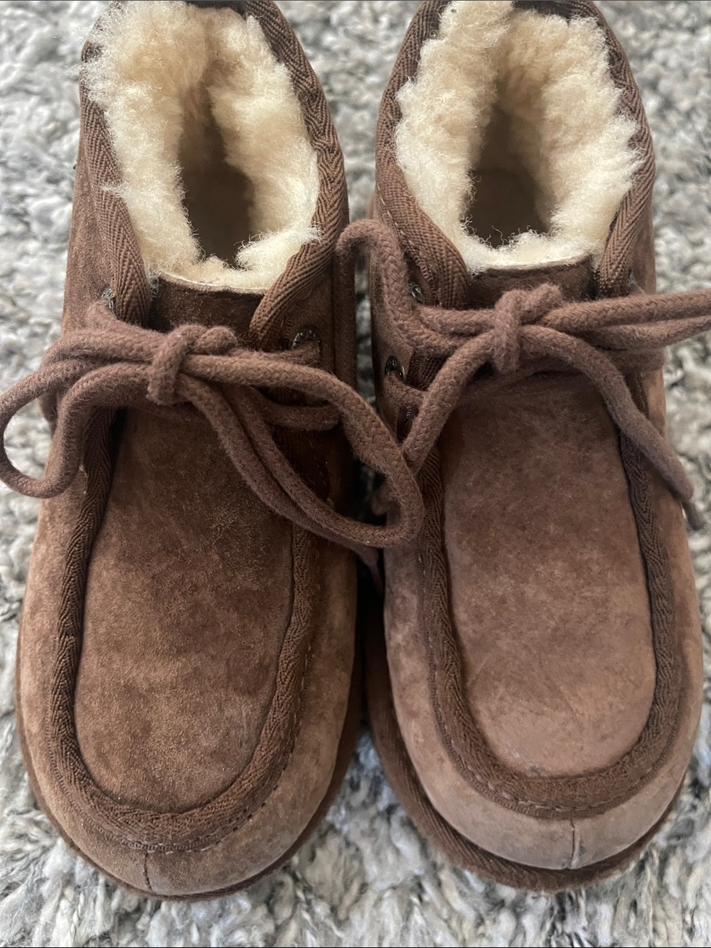 UGG Kids Brown Suede Shearling Lace-Up Boots